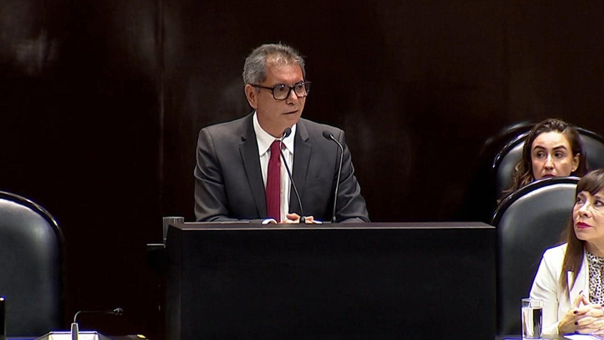 Secretario de Hacienda, Edgar Amador, Comparece ante el Pleno de la Cámara de Diputados