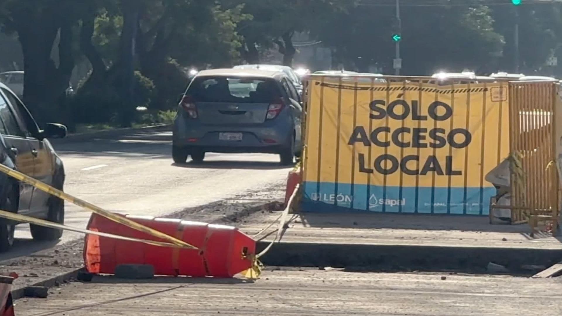Obras en el Bulevar Mariano Escobedo, en León, Ya Llevan Más de un Mes