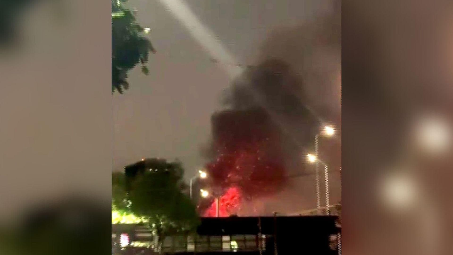 Incendio en Eje Central y Montevideo Afecta Zona en Gustavo A. Madero, CDMX