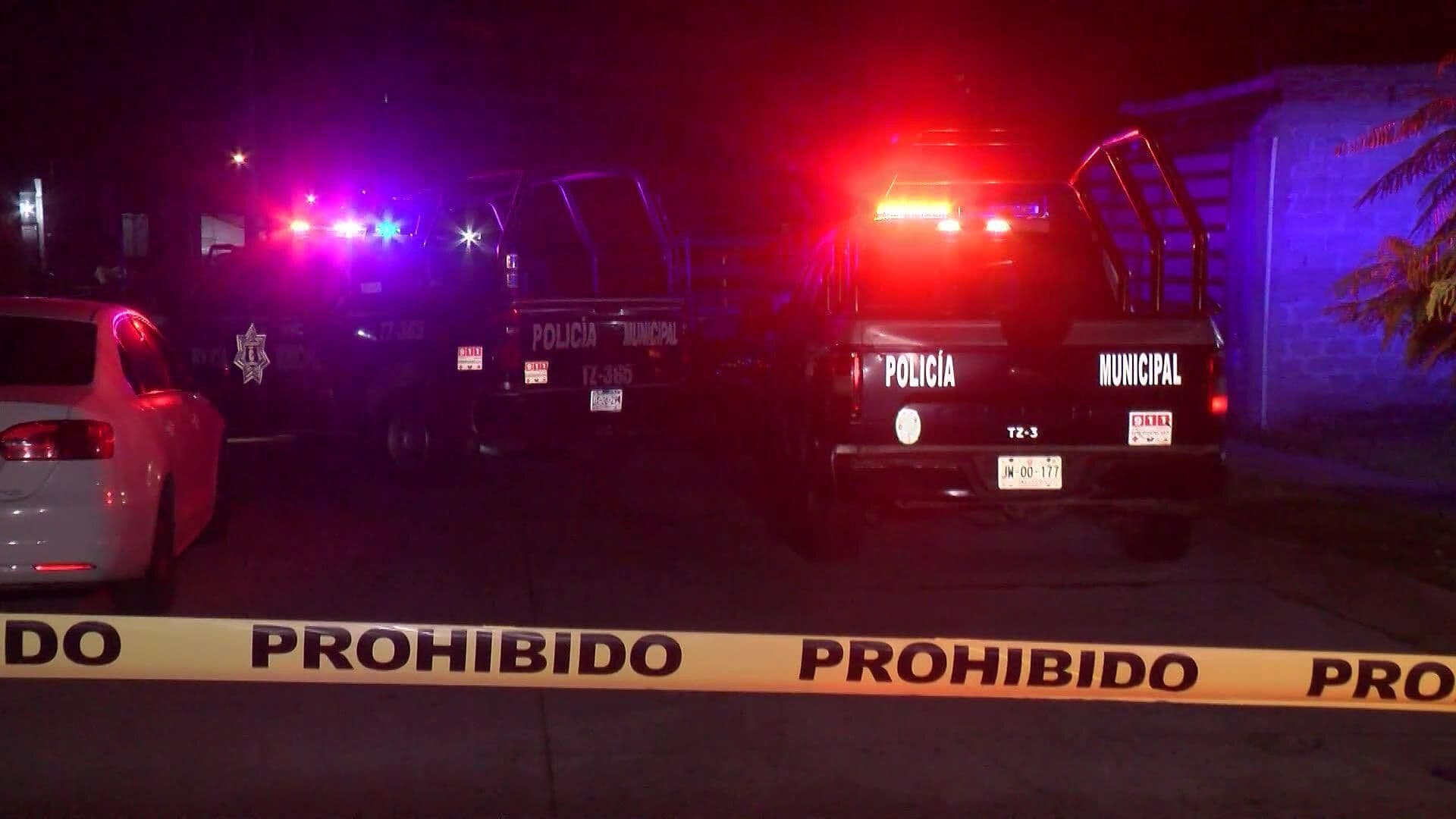 Hombre Acribillado en Puerta Real; Vecinos Parecen Acostumbrados
