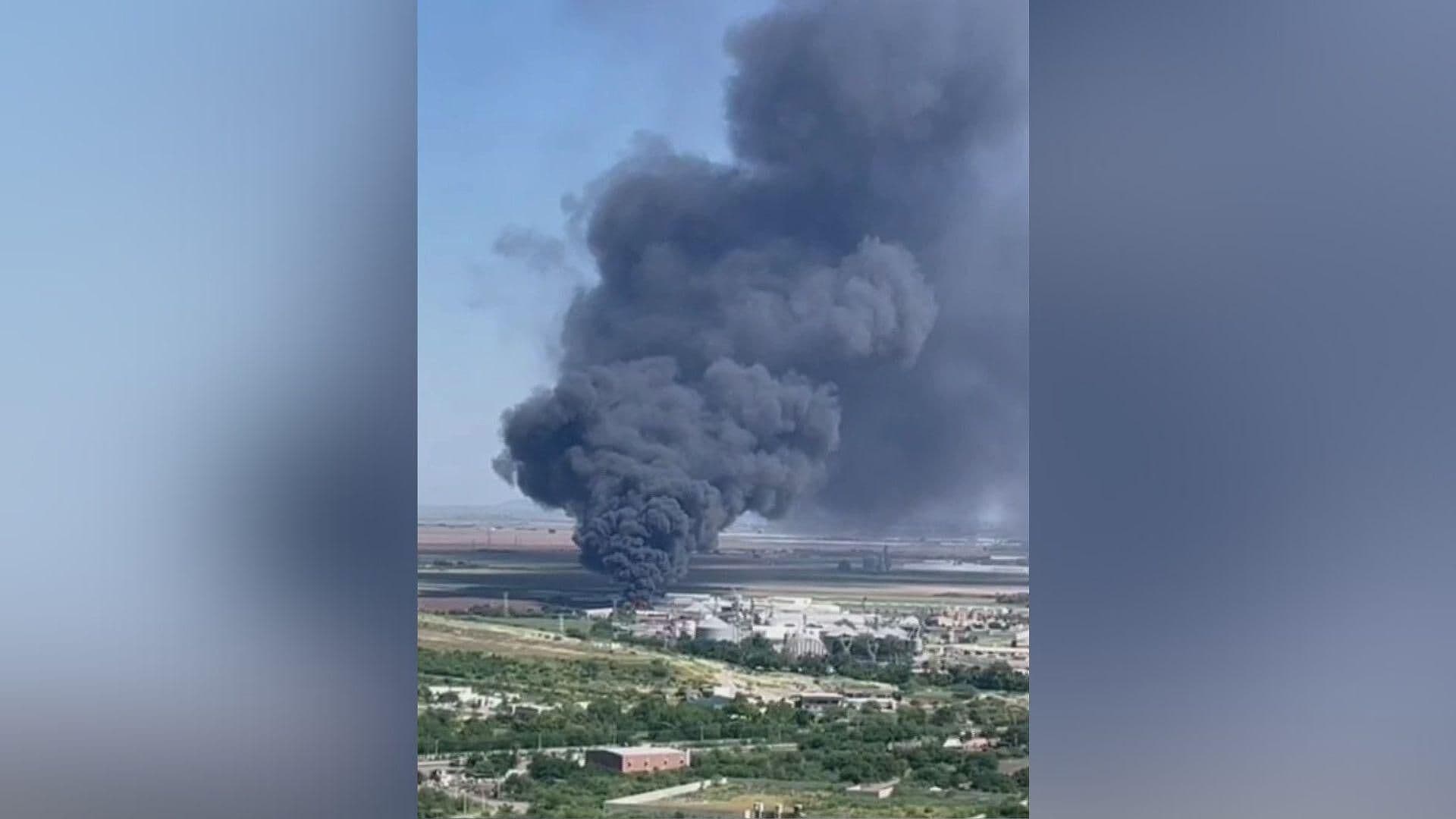 Se Reporta Fuerte Incendio en Los Mochis, Sinaloa