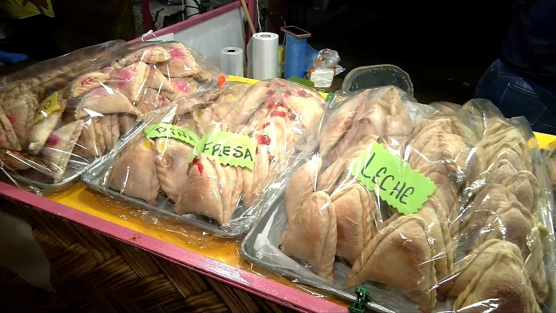 Así es la Tradición de Regalar Empanadas en Villa de Álvarez, Colima