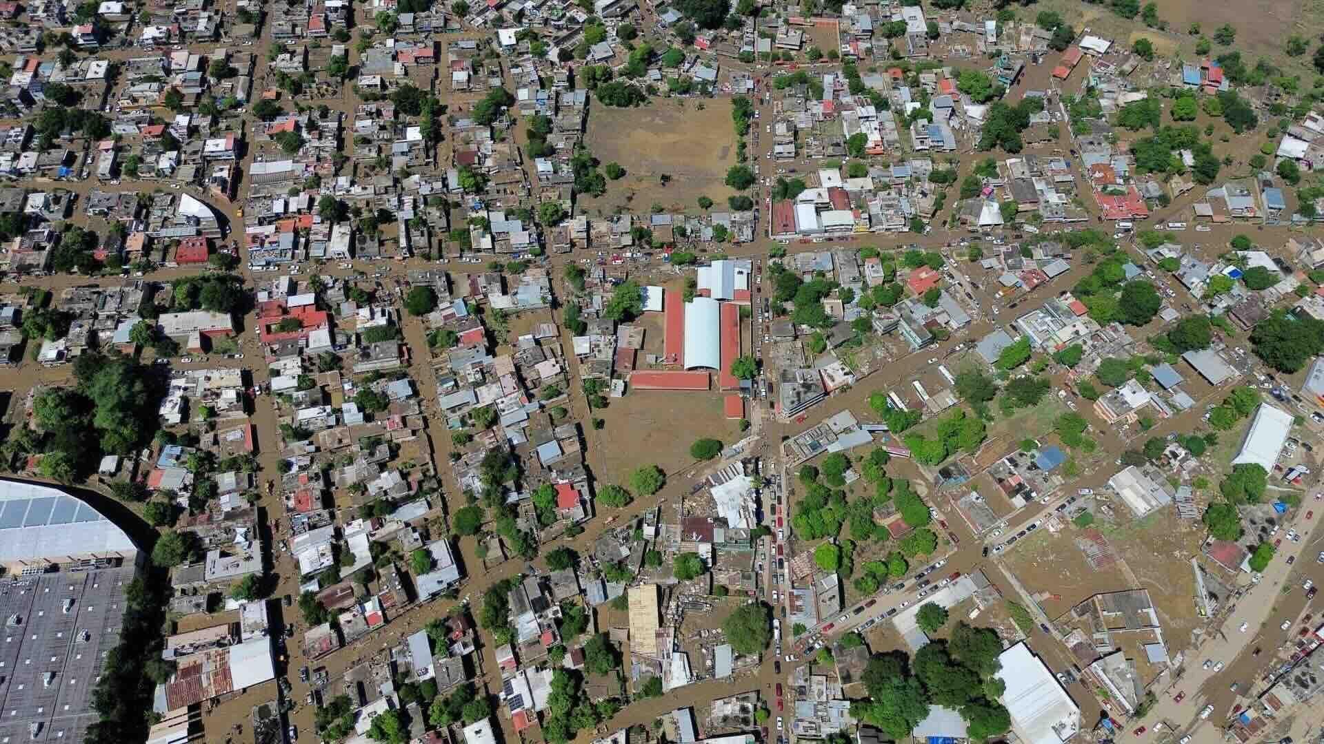 Continúan Labores de Limpieza Tras Desbordamiento del Río Cazones en Poza Rica, Veracruz