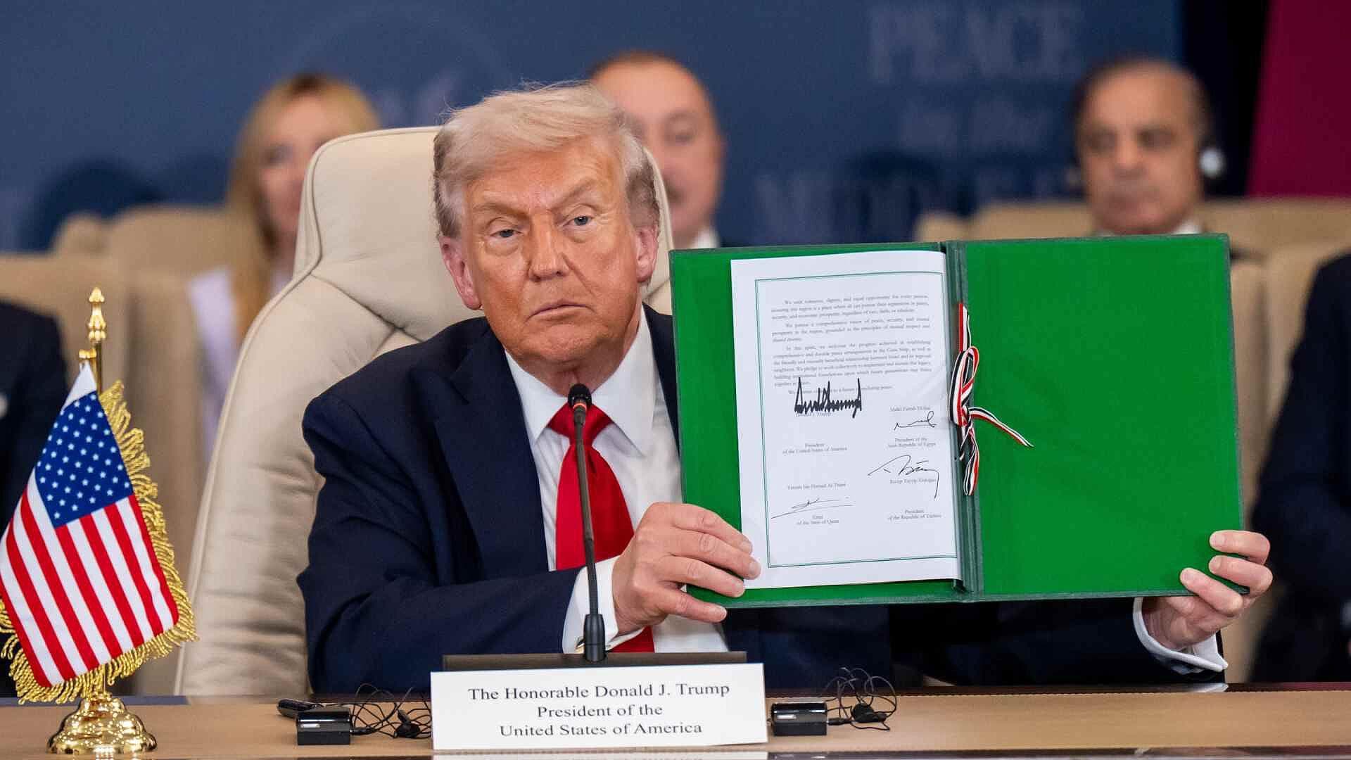 Trump Firma el Acuerdo Que Pone Fin a la Guerra en la Franja de Gaza