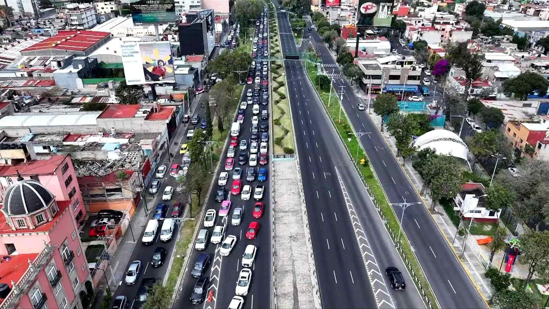 Bloqueo Hoy en Viaducto, CDMX; Así se Ve la Desde el Aire el Caos Vial