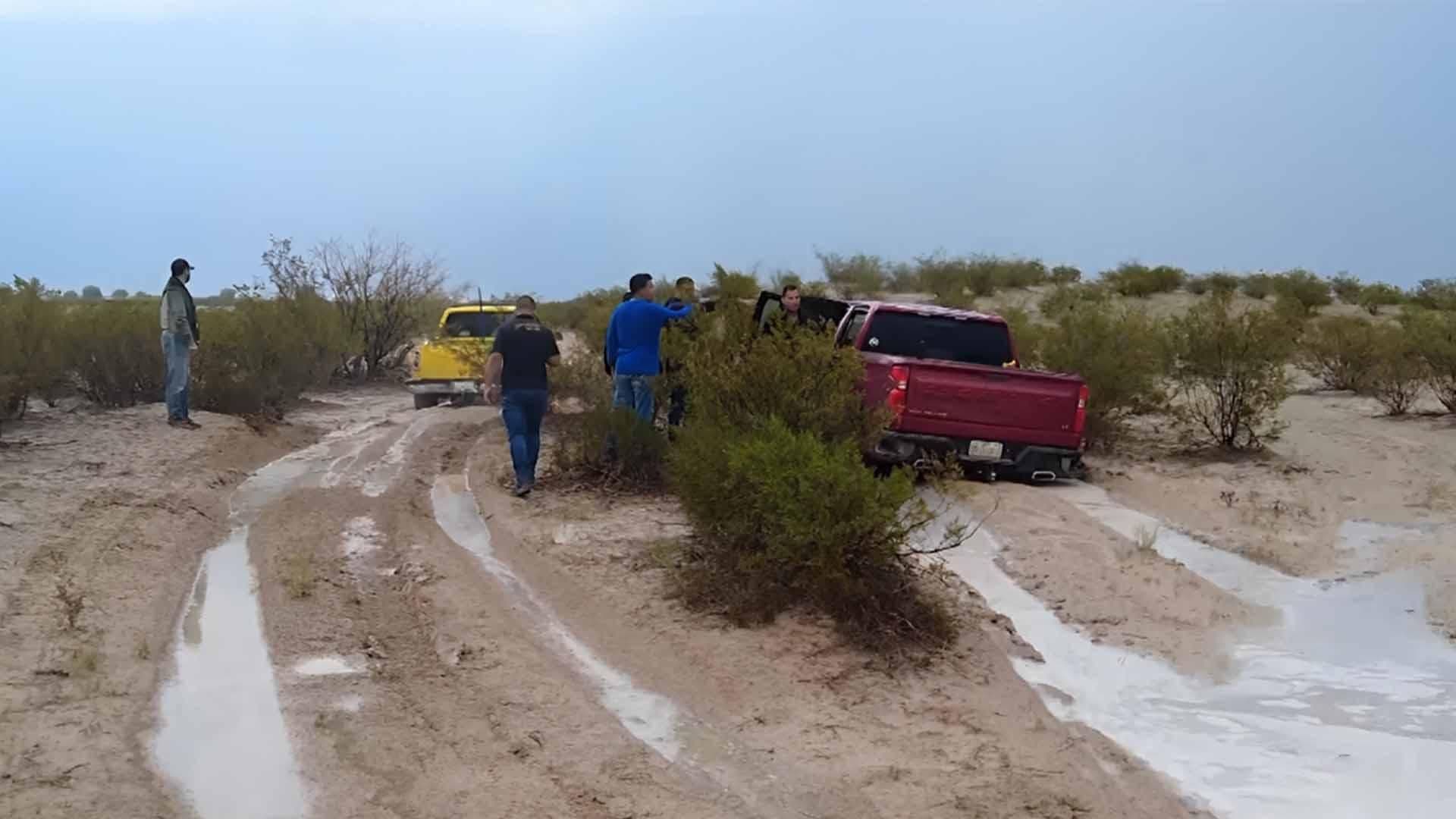 Suspenden Recuperación de Camioneta de Pablo Jared por el Clima en Desierto de Coahuila