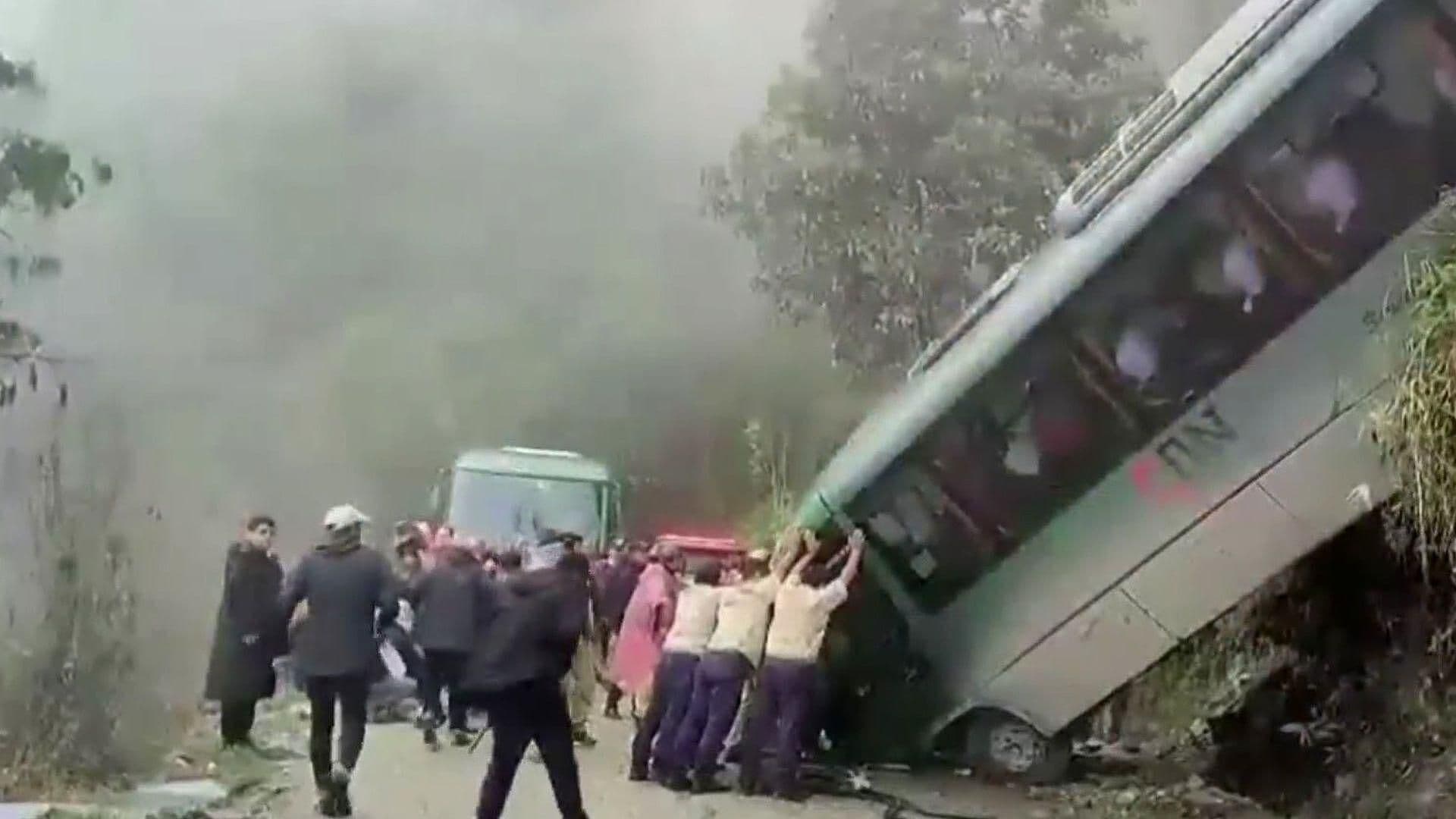 Cuatro Turistas Mexicanos Resultan Lesionados en Accidente Cerca de Machu Picchu, Perú