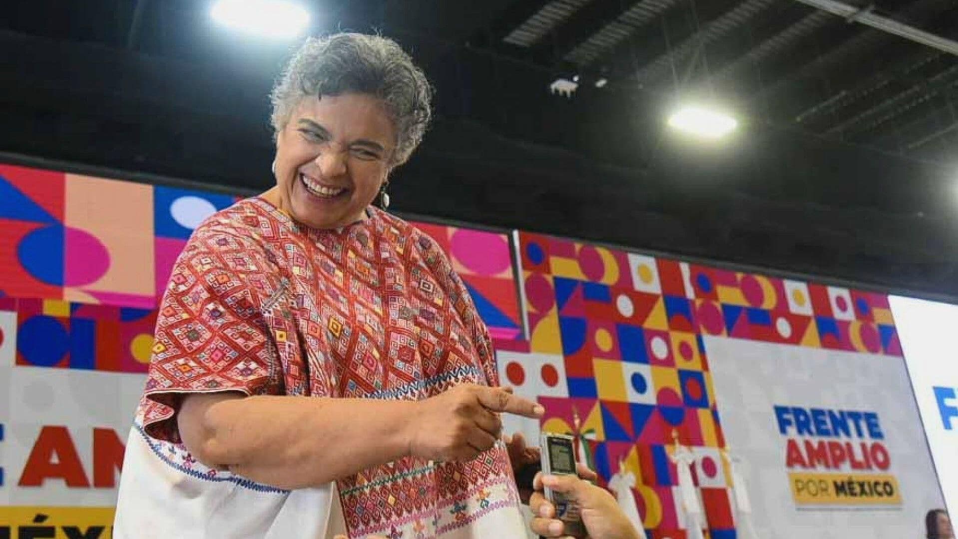 Tercer Grado l Beatriz Paredes Debió Bajarse de la Contienda; Raymundo Riva Palacio