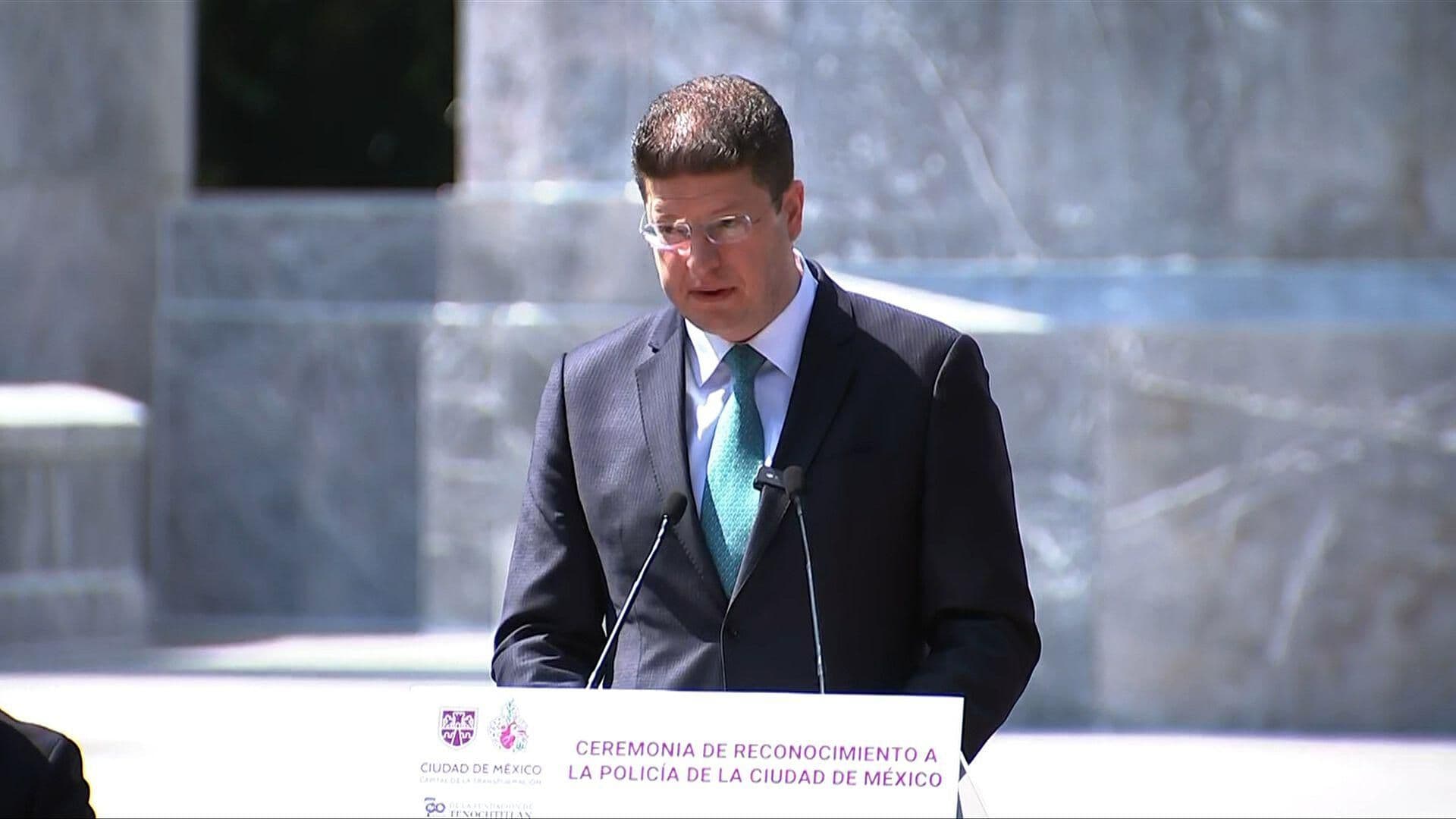 Pablo Vázquez Reconoce Labor de Policías de CDMX Agredidos el 2 de Octubre
