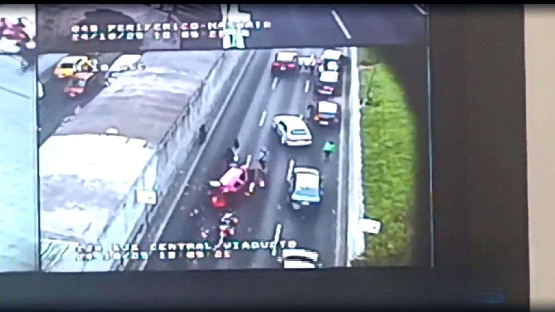 ¿Qué Pasó en Viaducto y Eje Central, CDMX Hoy? Aparatosa Volcadura Genera Movilización Policiaca