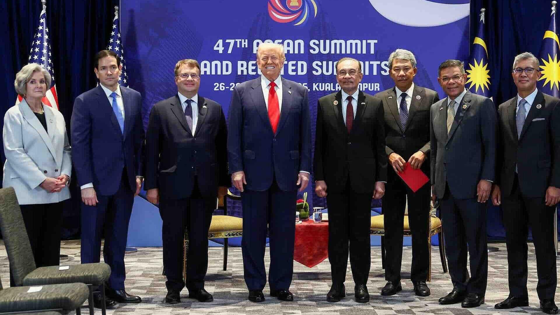 Trump Anuncia Acuerdo Histórico de Paz Entre Tailandia y Camboya en Kuala Lumpur