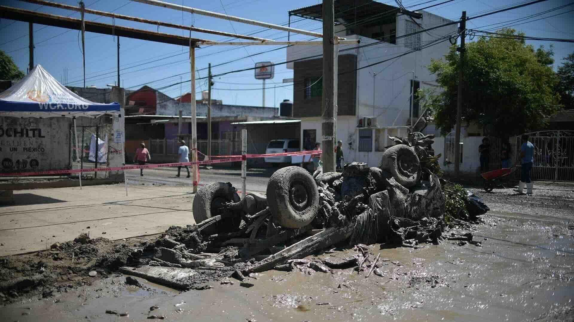 Avanzan Labores de Limpieza Tras Desborde del Río Cazones en Poza Rica