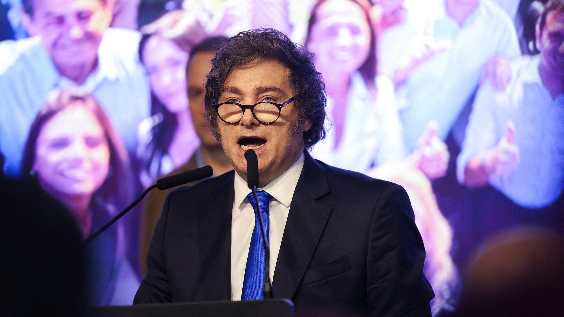 ¿Por Qué Arrasó el Partido de Javier Milei en las Recientes Elecciones en Argentina?