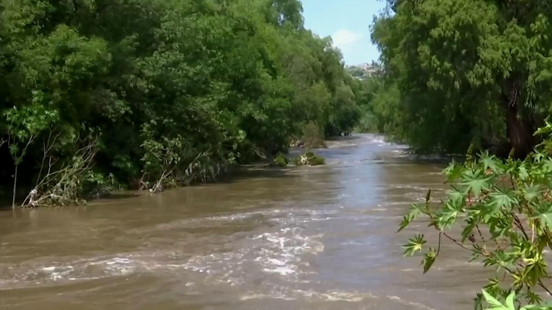 Crecida del Río Tula Alerta a Pobladores de Hidalgo