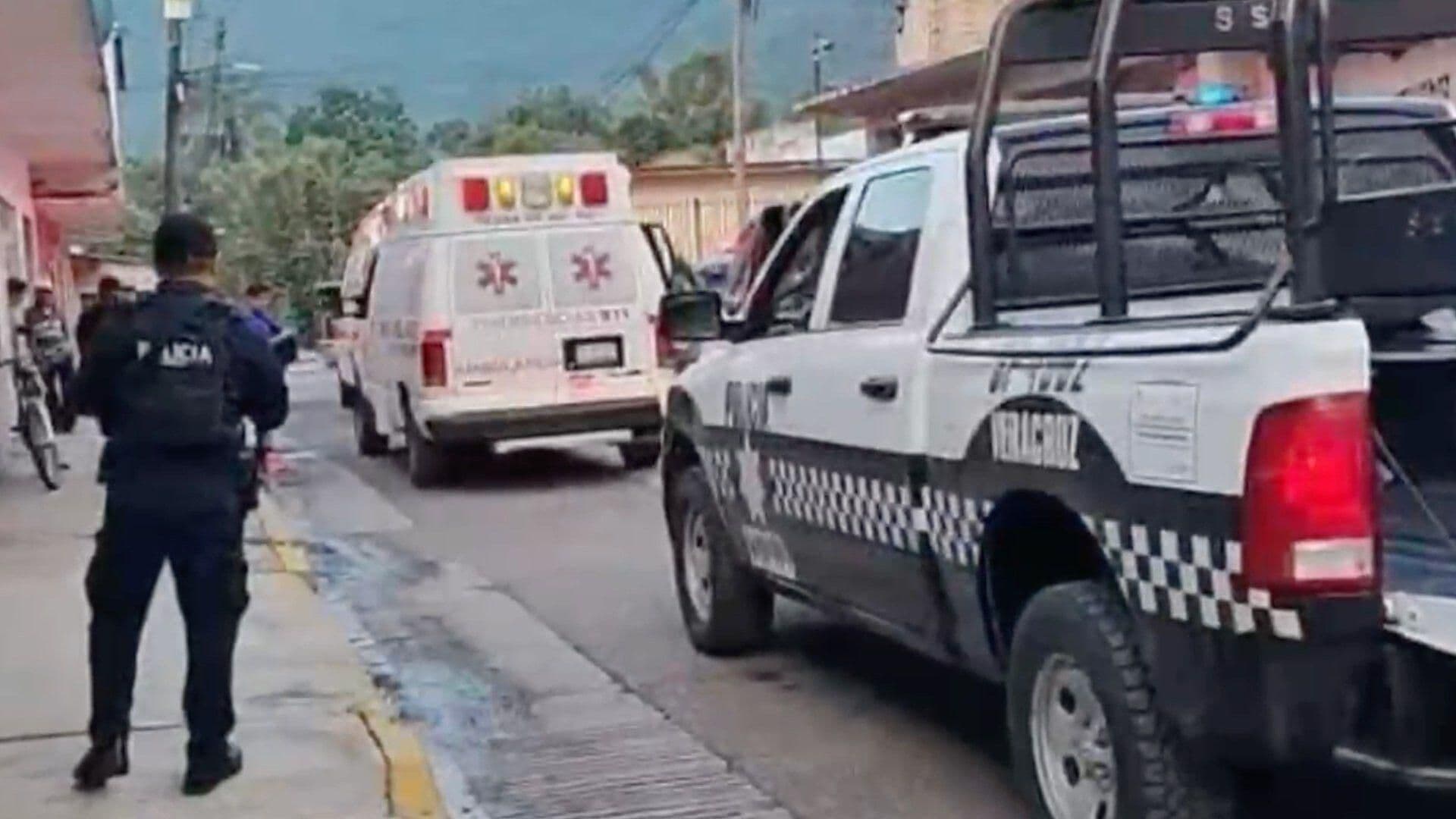Sujetos Armados Hieren a Dos Elementos de la SSP en Rafael Delgado