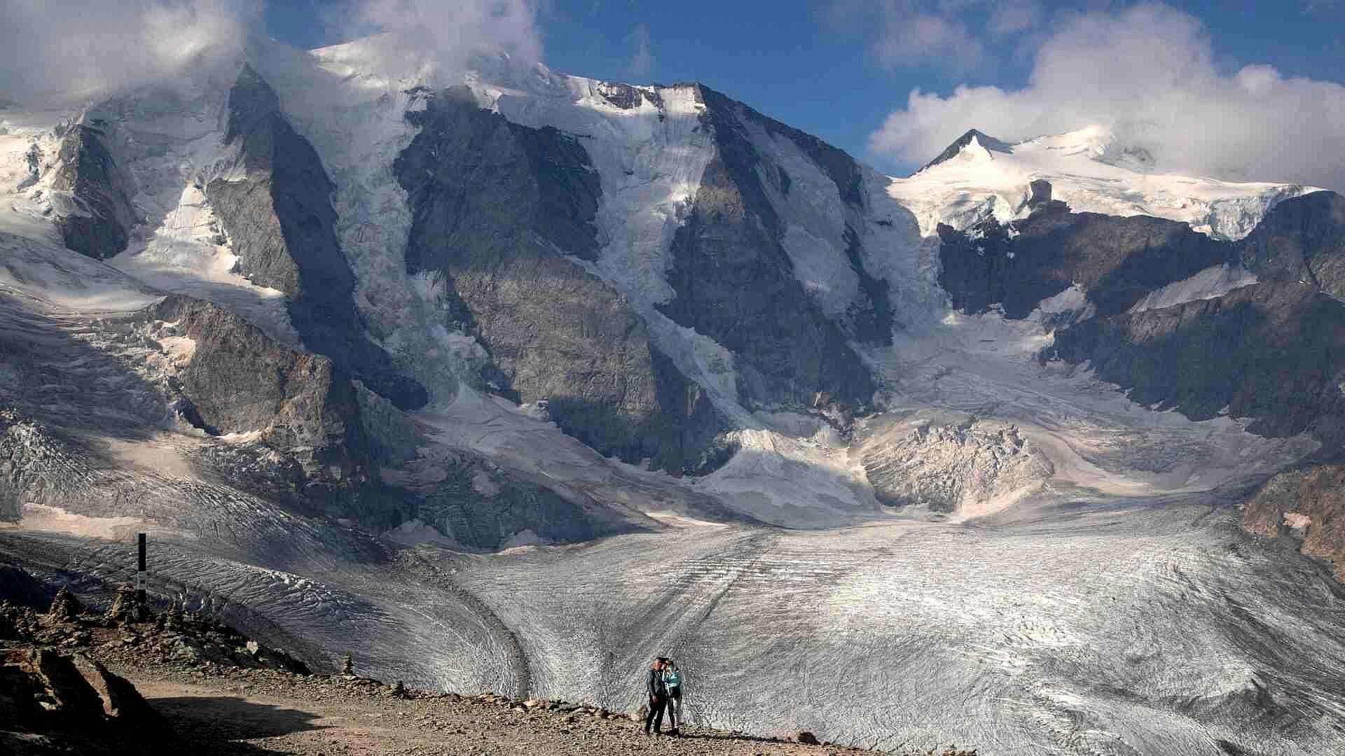 Glaciares de Alpes Suizos se Derriten tras Verano Caluroso