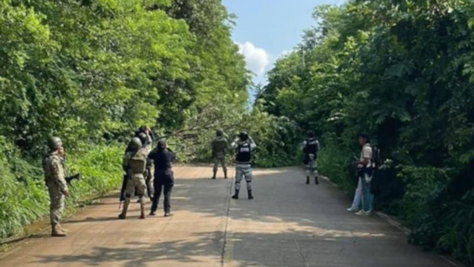 Suspenden Clases y Cierran Accesos Terrestres en Tatahuicapan por Toma de la Presa Yuribia