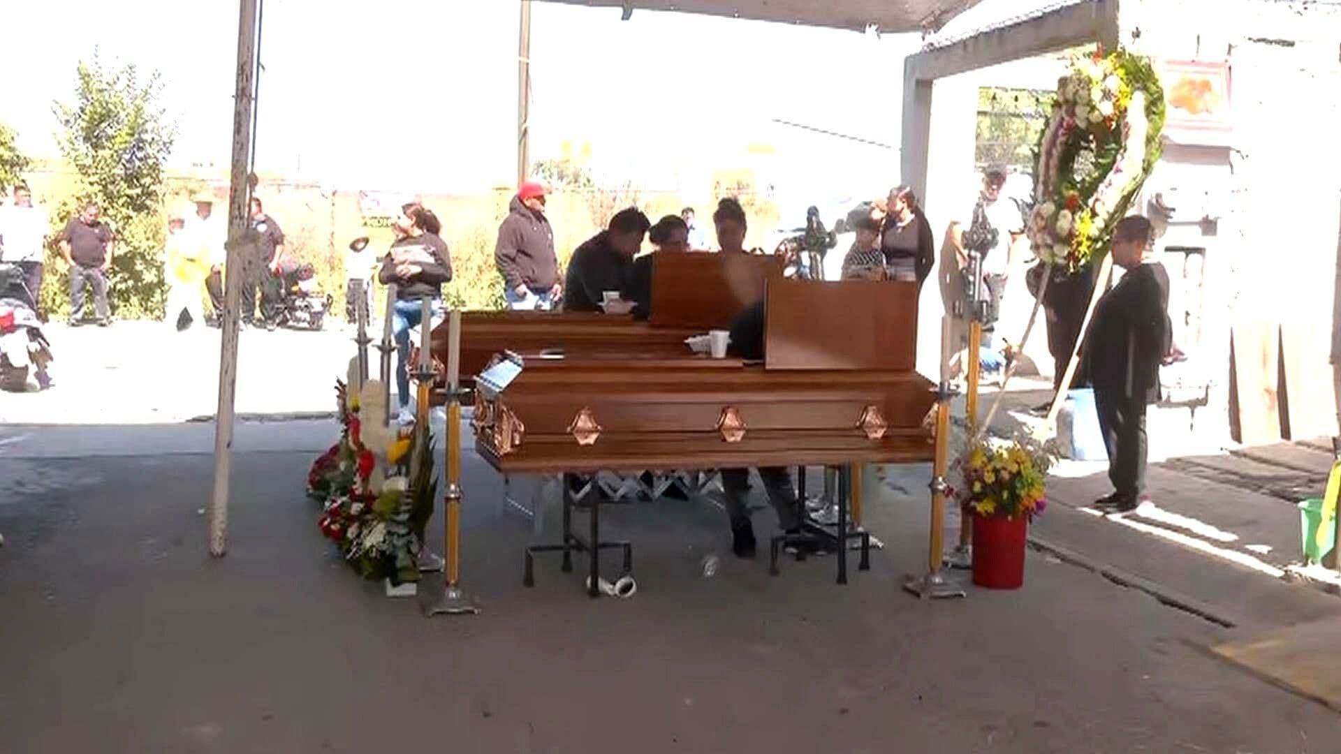 Familias Despiden a Víctimas de ‘El Custodio’ y Exigen su Detención