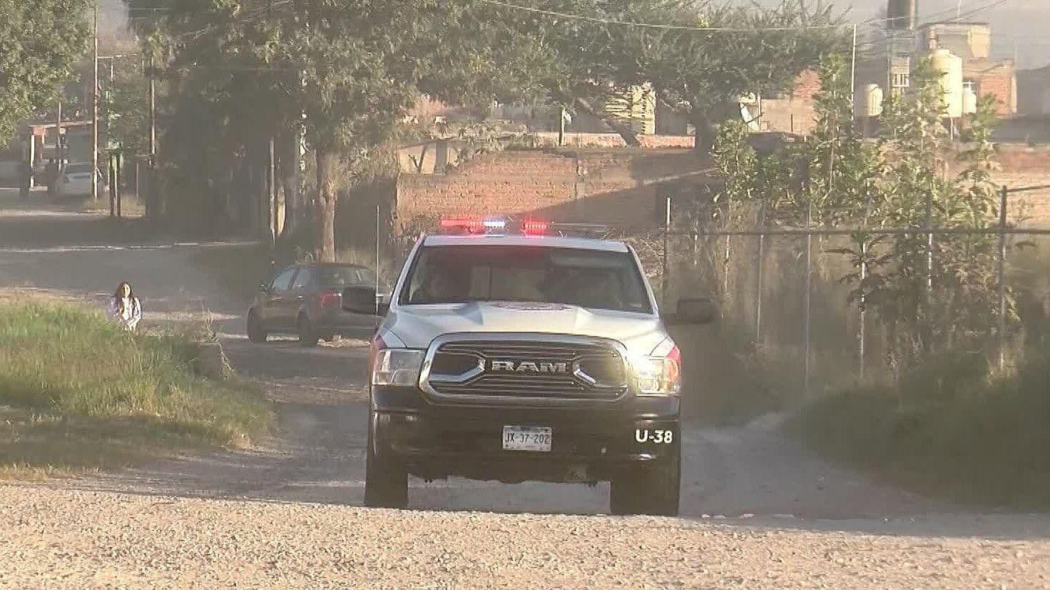 Confunden Adorno de Halloween con Cuerpo Humano en San Martín de las Flores, Tlaquepaque