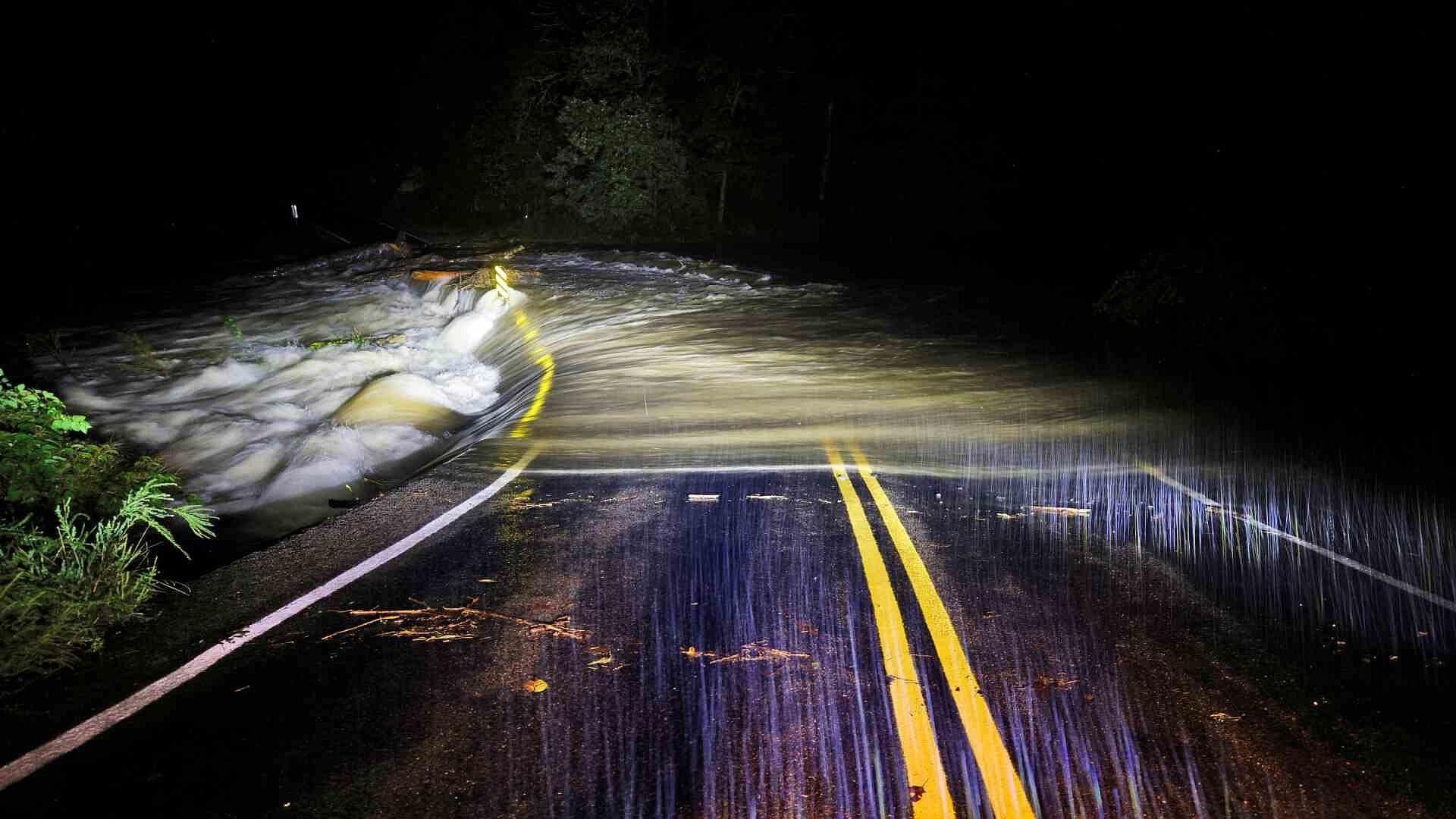 Huracán ‘Helene’ Deja un Muerto en Tampa, Florida