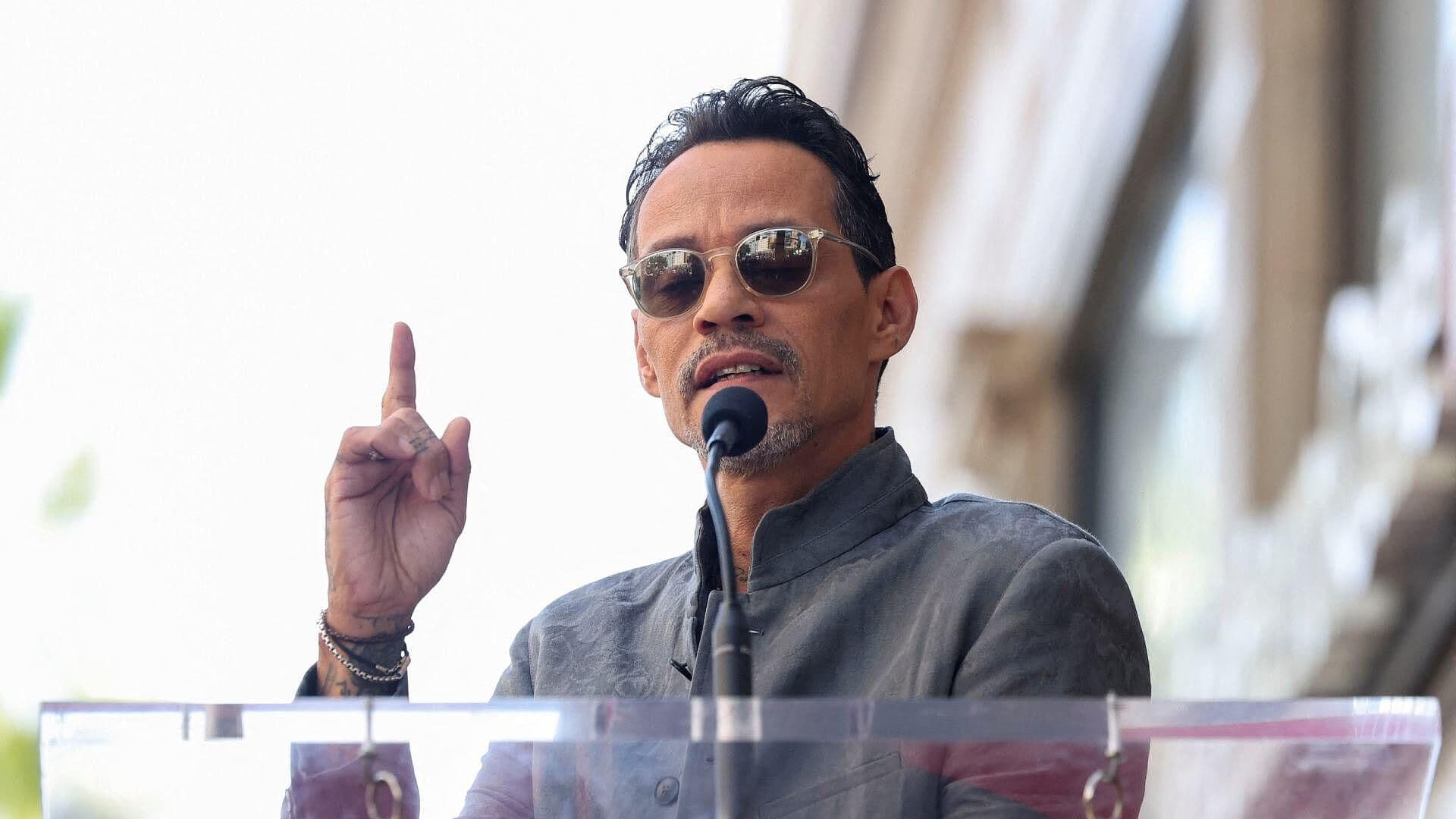 Marc Anthony Recibe Estrella en el Paseo de la Fama en Hollywood