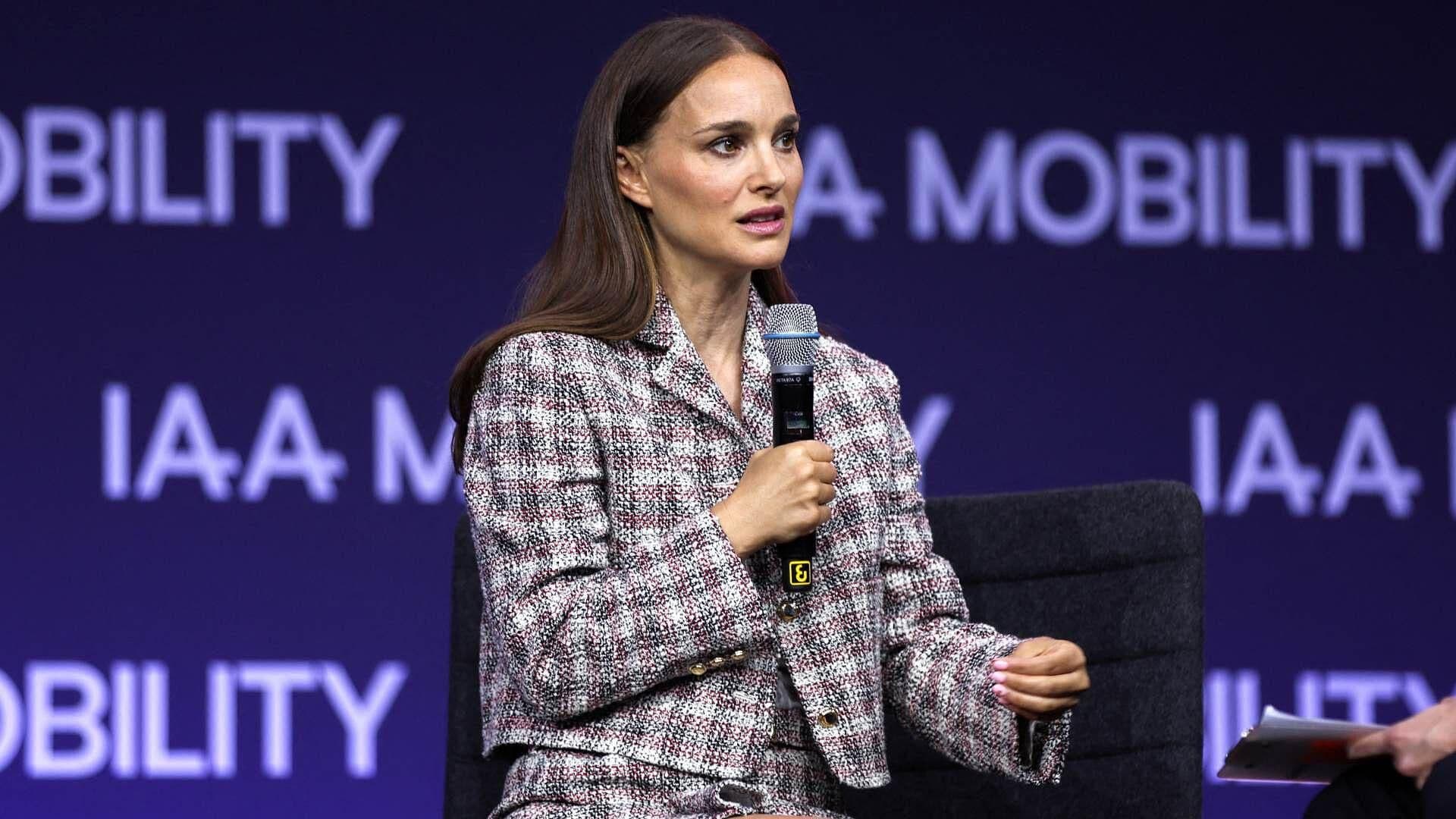 Natalie Portman Elogia a Jugadoras de Selección Femenina Española