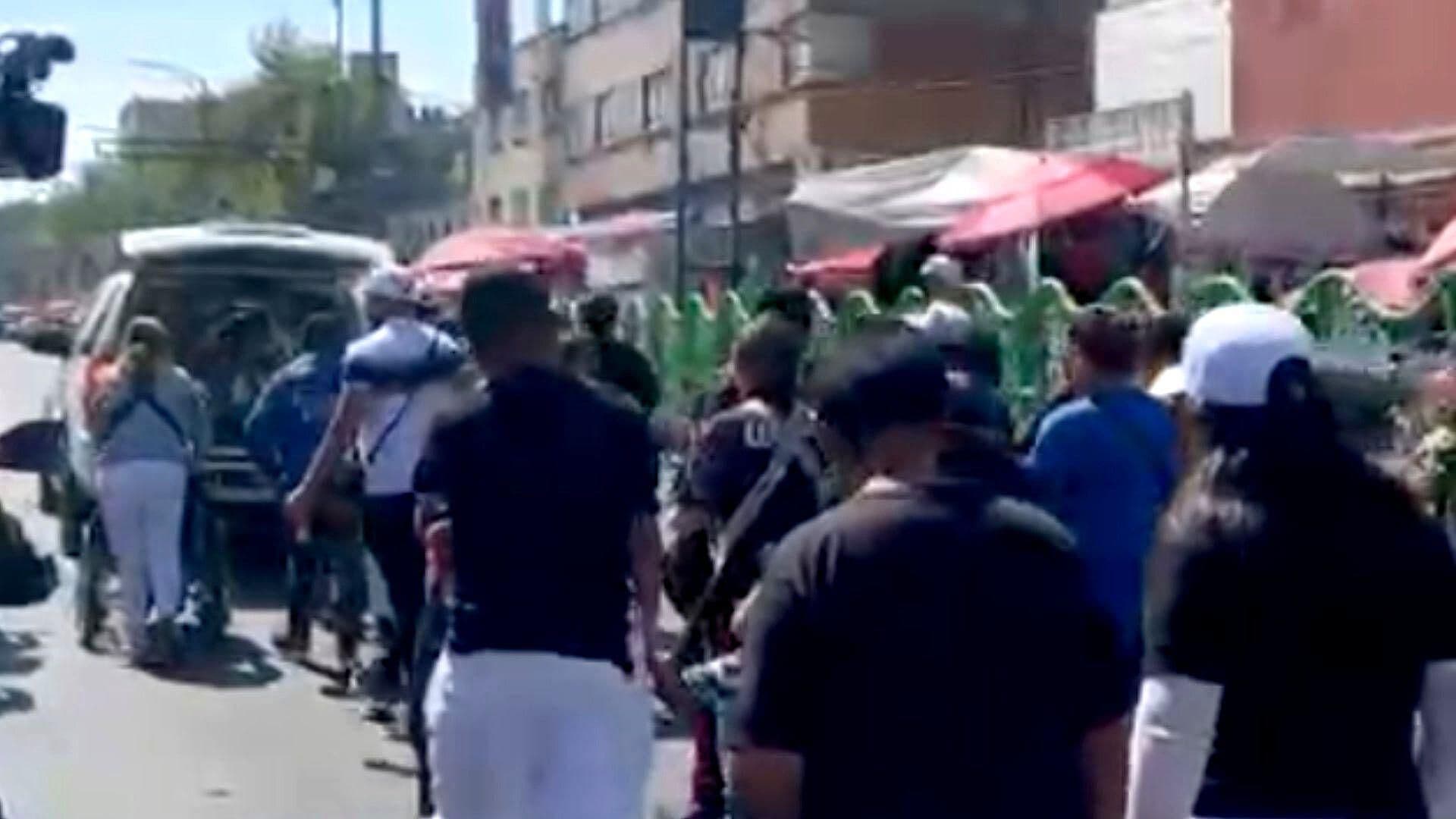 Sepultan a Erick Omar en CDMX: Amigos y Familiares Exigen Justicia por su Muerte
