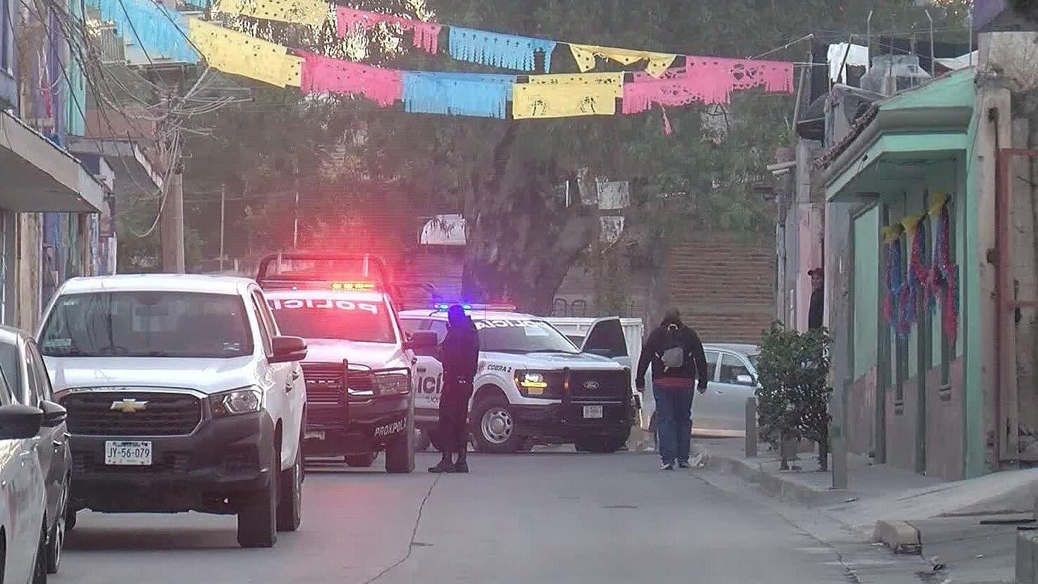 Riña en Fiestas Patronales de San Martín de las Flores Deja Hombre Baleado y Otro Apuñalado