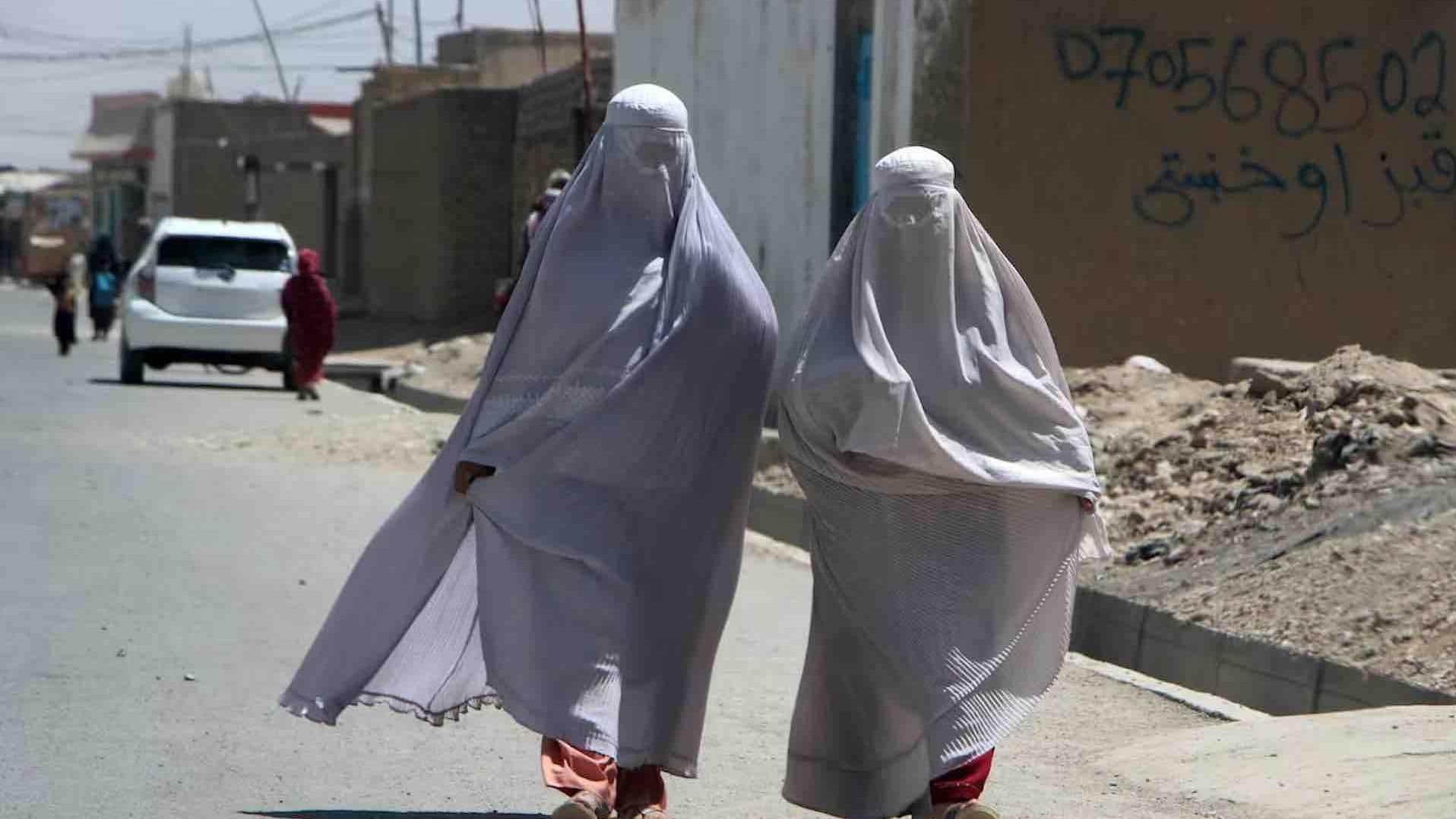 Piden en la ONU Llevar a Talibanes de Afganistán a la Corte Penal Internacional