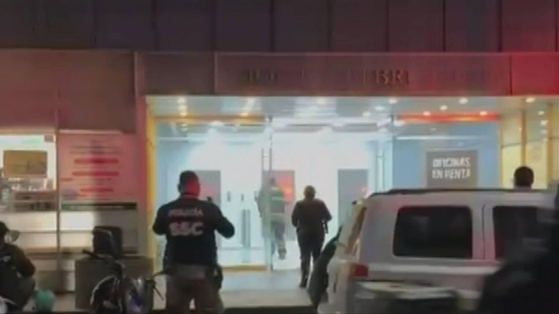 Reportan Incendio en Inmueble de la Colonia Lomas de Chapultepec, CDMX