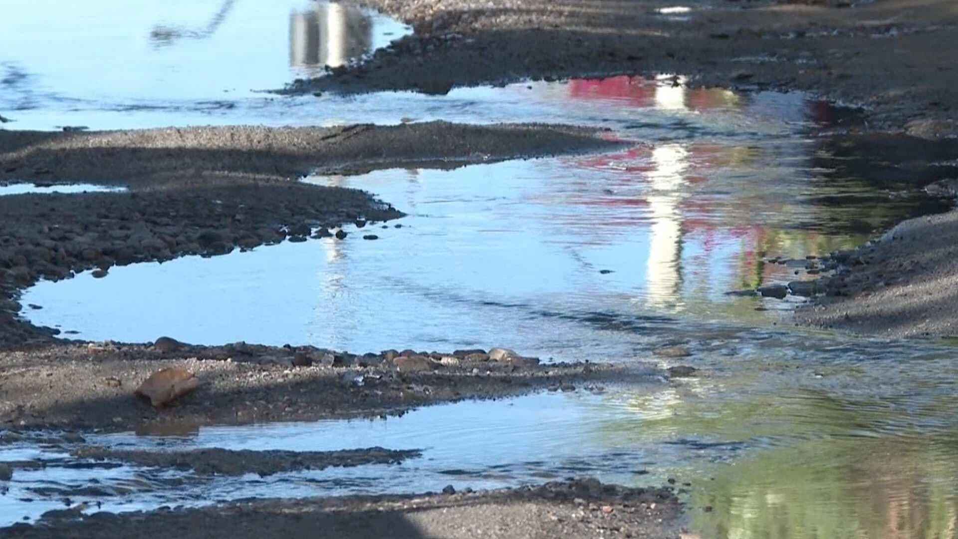 Vecinos Denuncian Vivir Entre Aguas Negras en la Colonia Insurgentes de Hermosillo