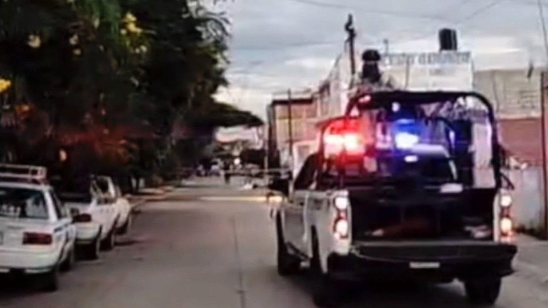 Hombre es Asesinado de Varios Disparos en las Calles del Barrio de la Resurrección