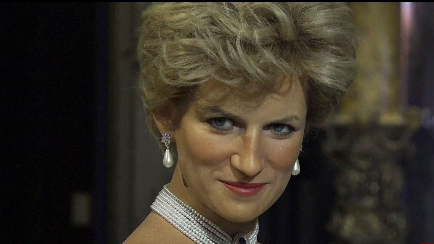 Revelan Estatua de la Princesa Diana en el Museo de Cera de París