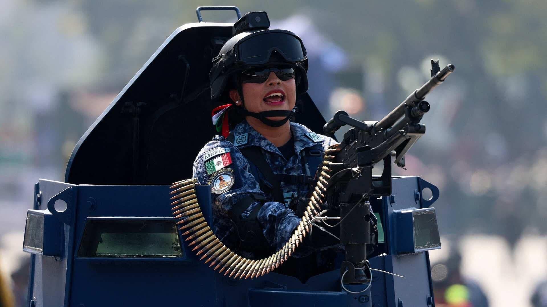 Así Fue el Desfile Cívico-Militar por el 115 Aniversario de la ...