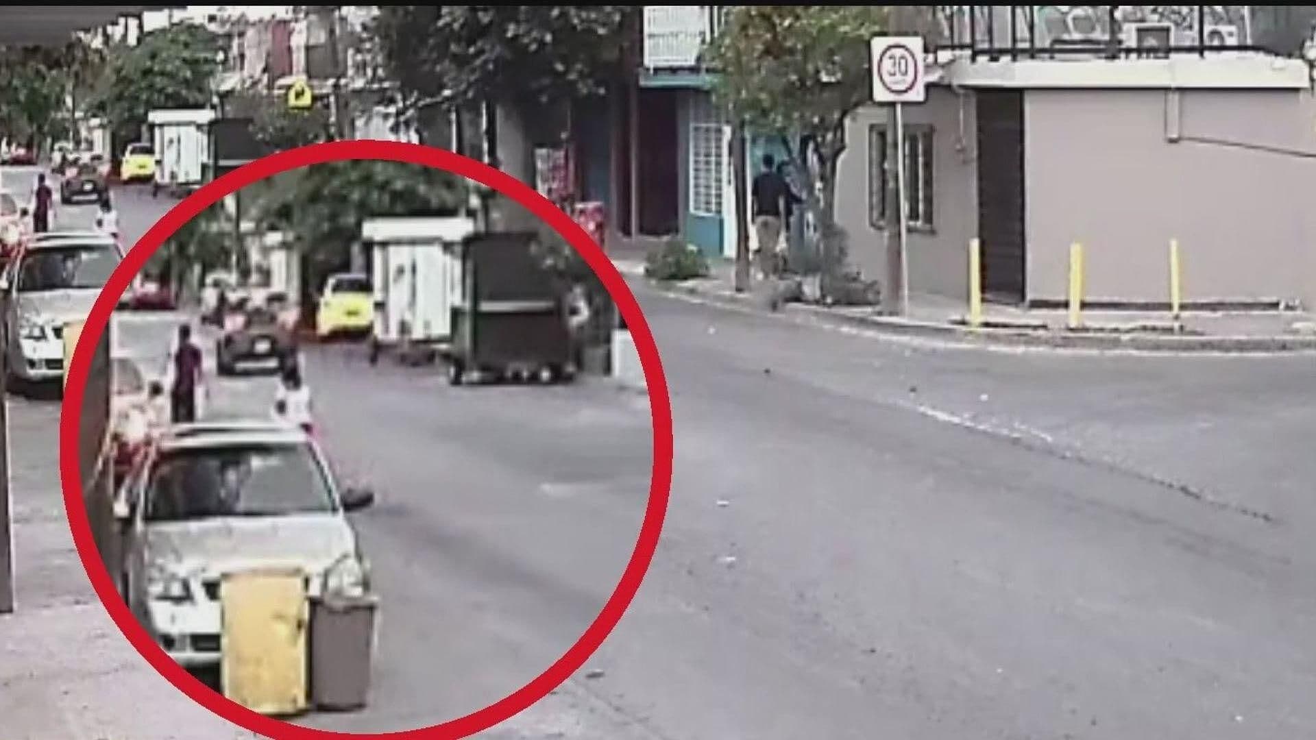Conductor de Taxi de Aplicación Atropella a Adulta Mayor y Huye en ...