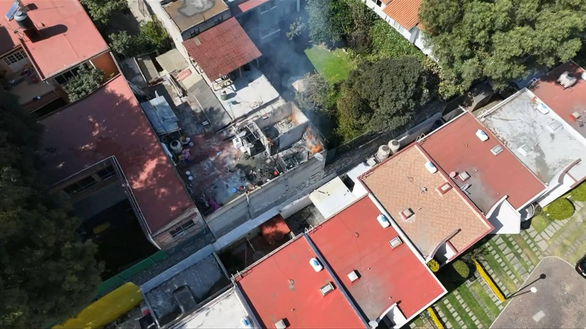Bomberos Combaten Incendio en Santa Úrsula Xitla, en Tlalpan, CDMX