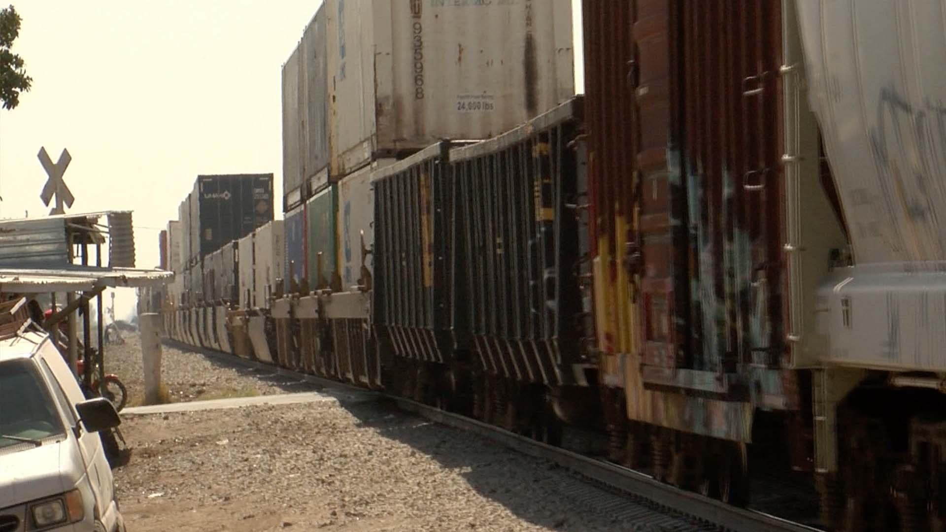 Mujer Muere Arrollada por Tren en Francisco I. Madero