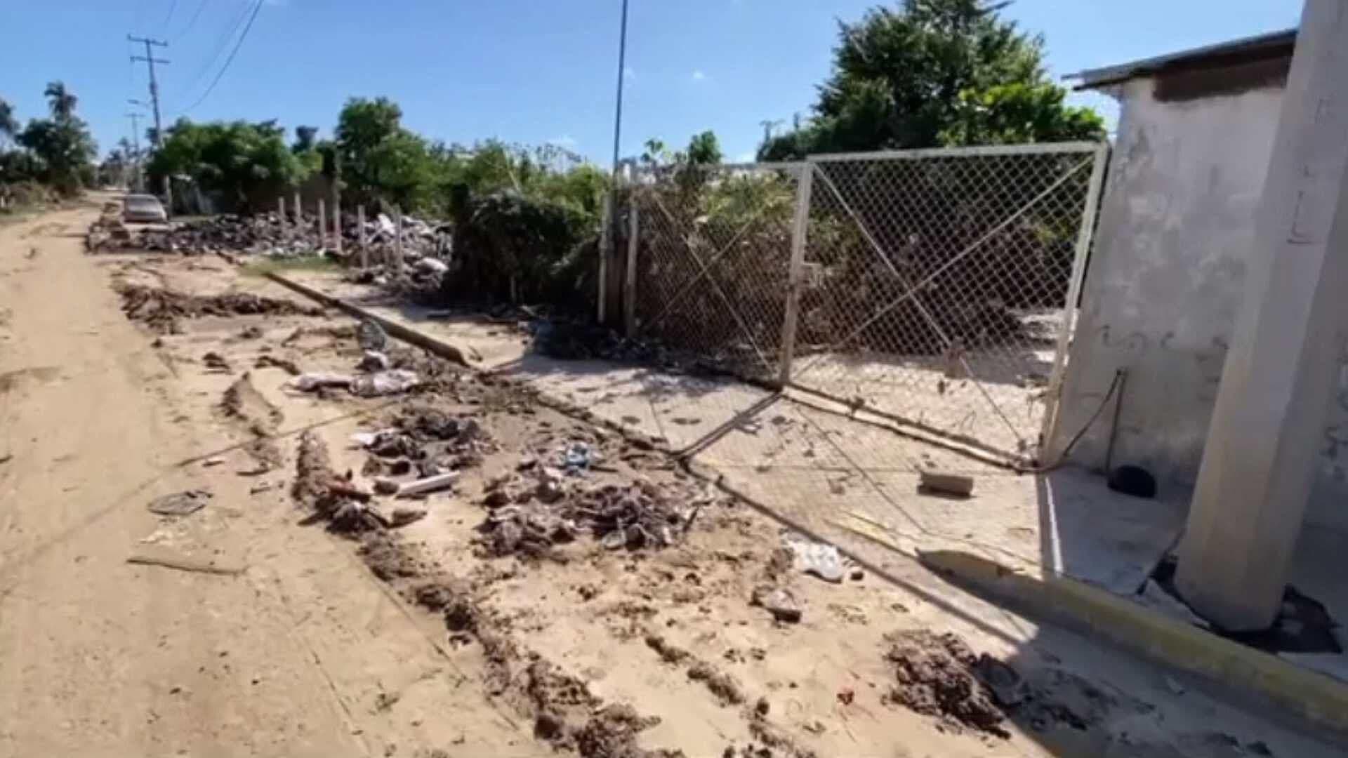 Entre Lodo y Basura, Así Viven Habitantes de La Marquesa, Acapulco