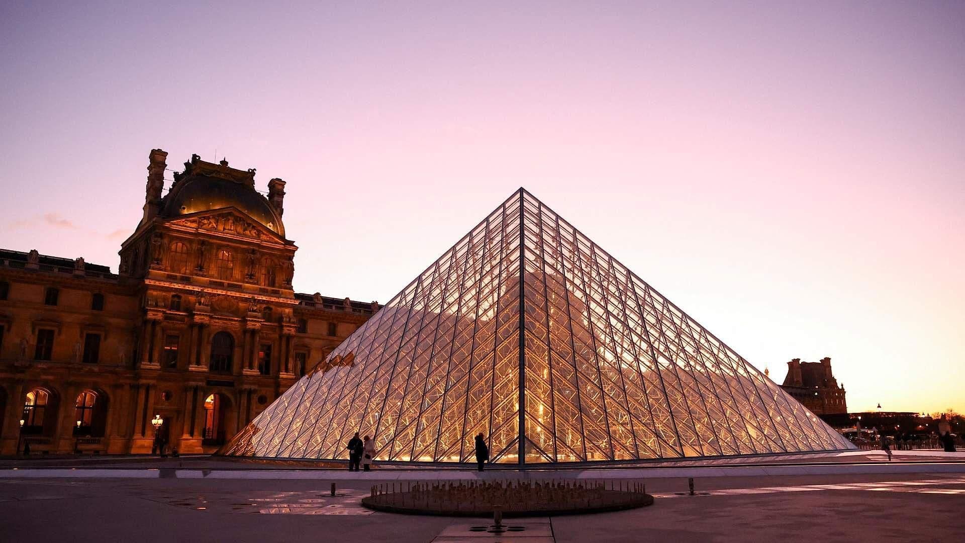 Aumentarán Precio para Entrar al Louvre: Esta Será la Tarifa para Visitantes No Europeos