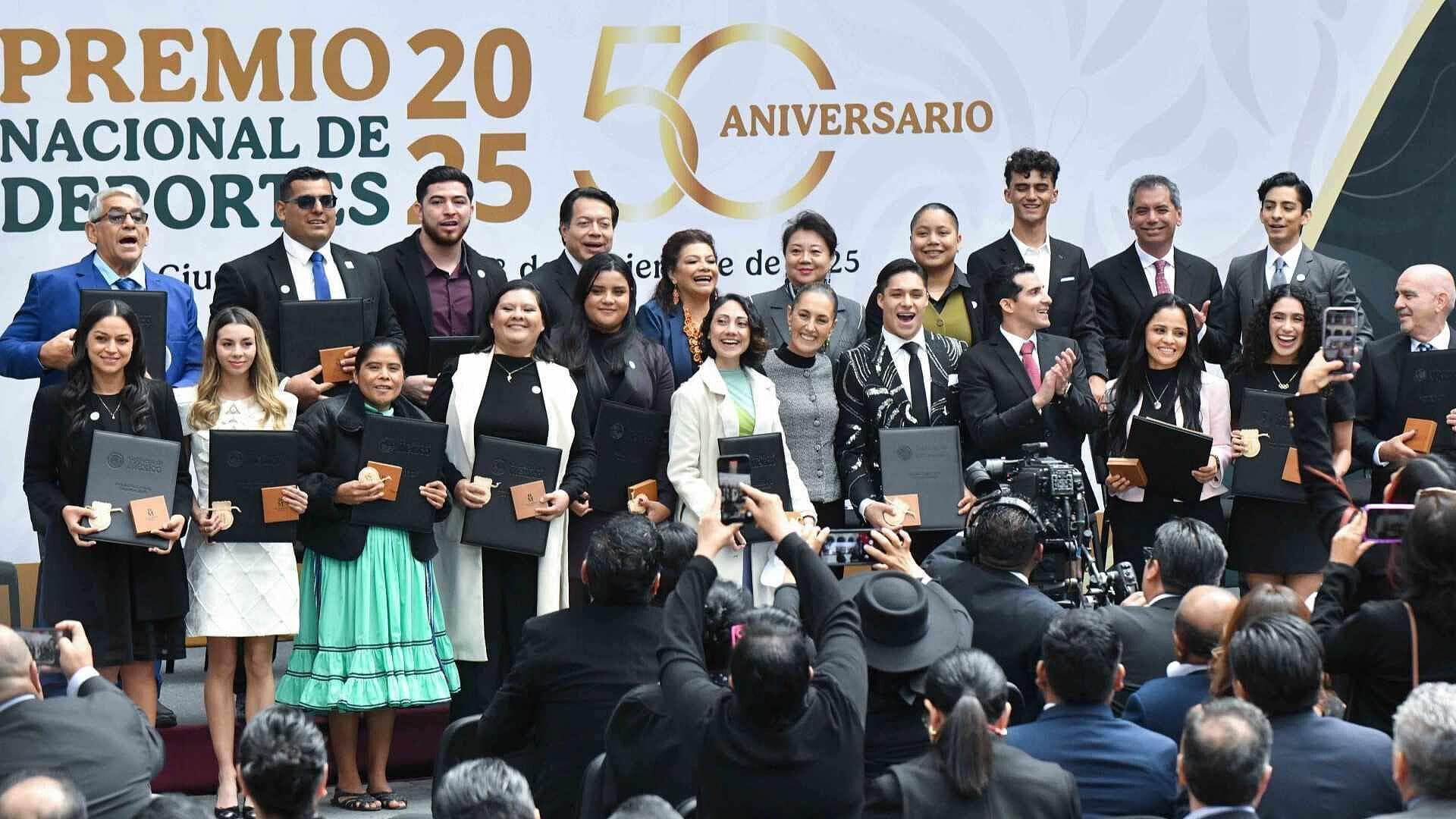 Entregan el Premio Nacional de Deportes 2025; Del Toro Recibe el Galardón en la Categoría Profesional