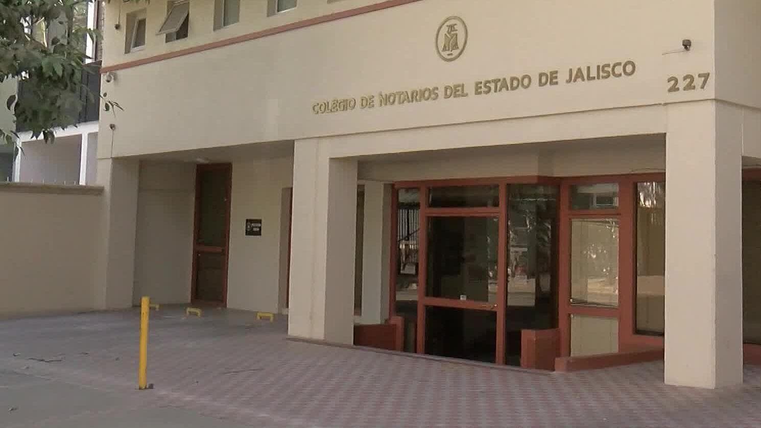 Estos son los Procesos Legales que Acumula un Notario de Tala Señalado de Fraude