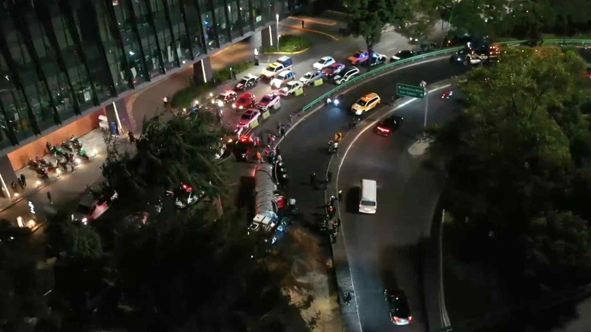 Así se Ve desde el Aire Volcadura de Pipa Cargada con Agua en Camino a Santa Teresa, en CDMX