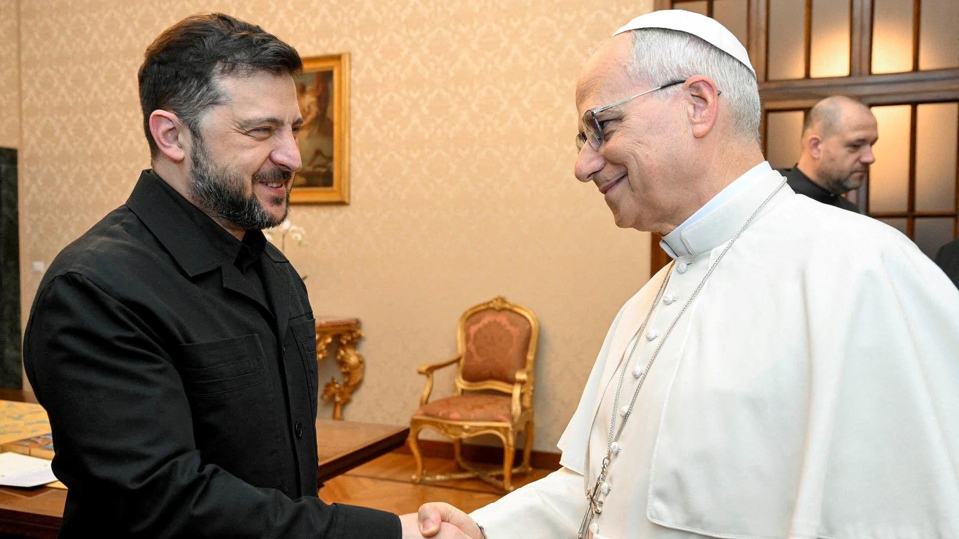 Papa León XIV se Reúne con Zelenski en Roma