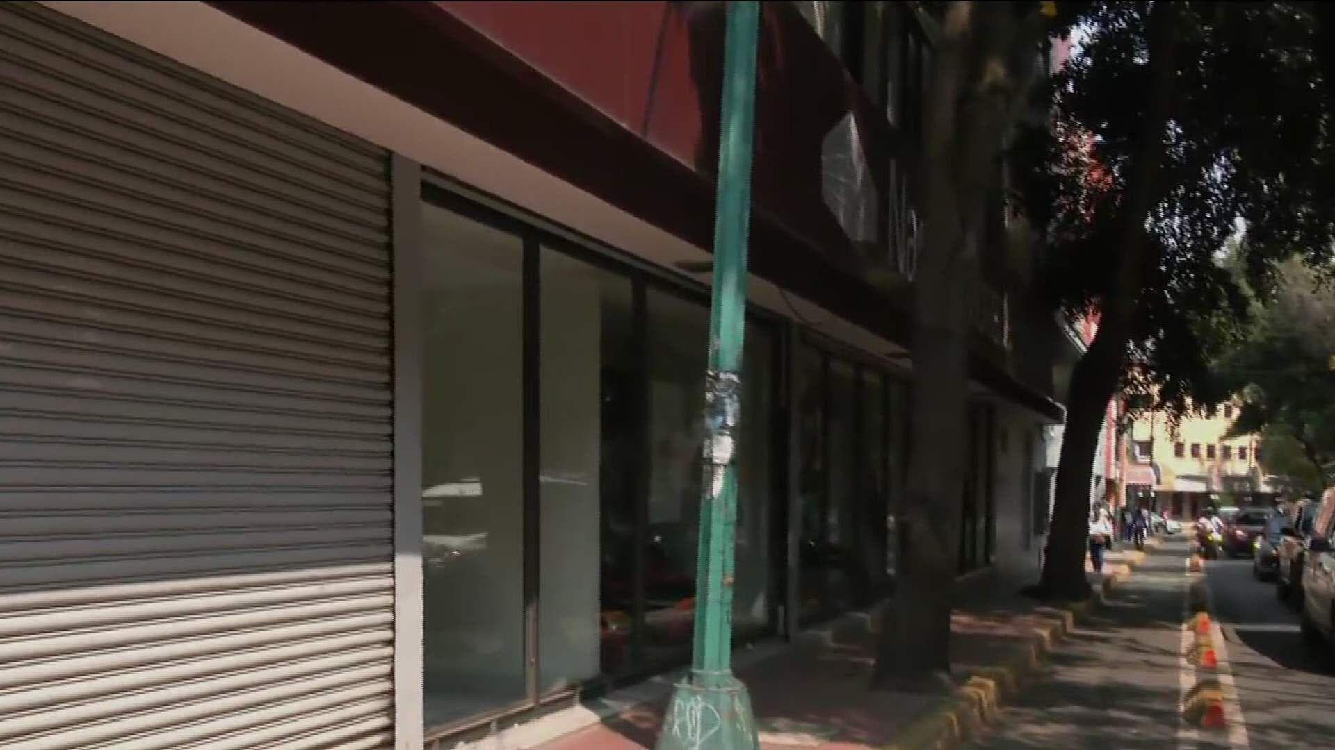 Cuatro Sujetos se Dan a la Fuga Después de Intentar Asaltar Casa de Empeño en Escandón, CDMX