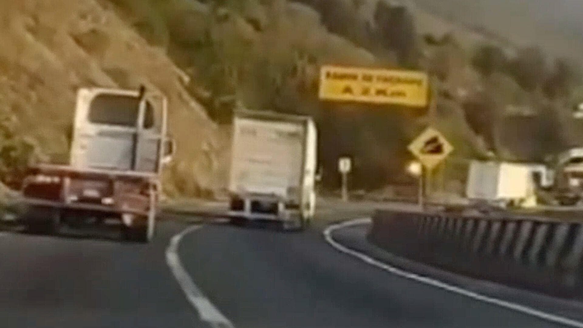 Caída de Carga Causa Cierre Parcial a la Circulación en Cumbres de Maltrata