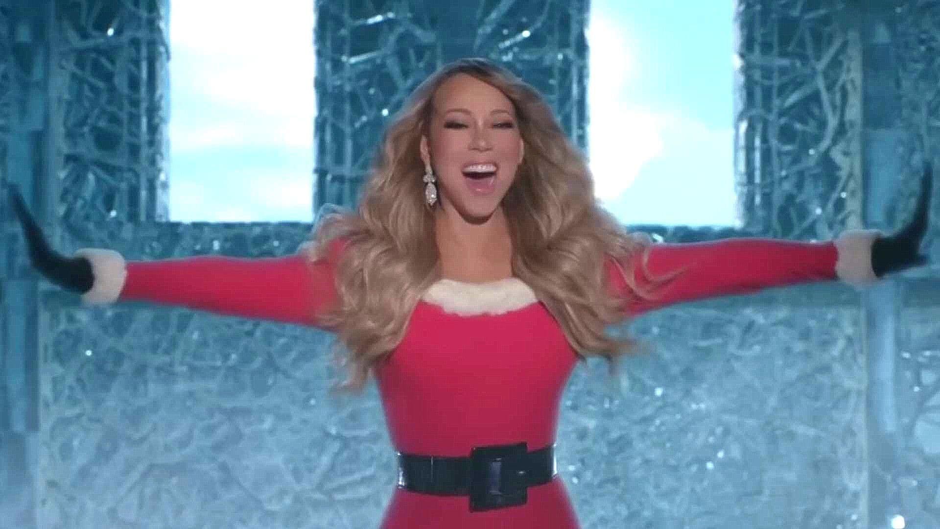 Mariah Carey ‘se Descongela’, Lista para le Época Navideña