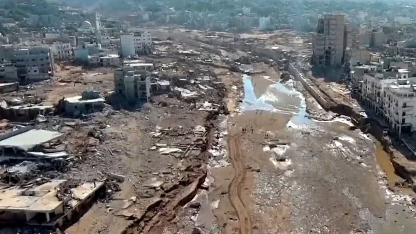 Libia: Llega Ayuda Internacional para Atender Crisis por Inundaciones