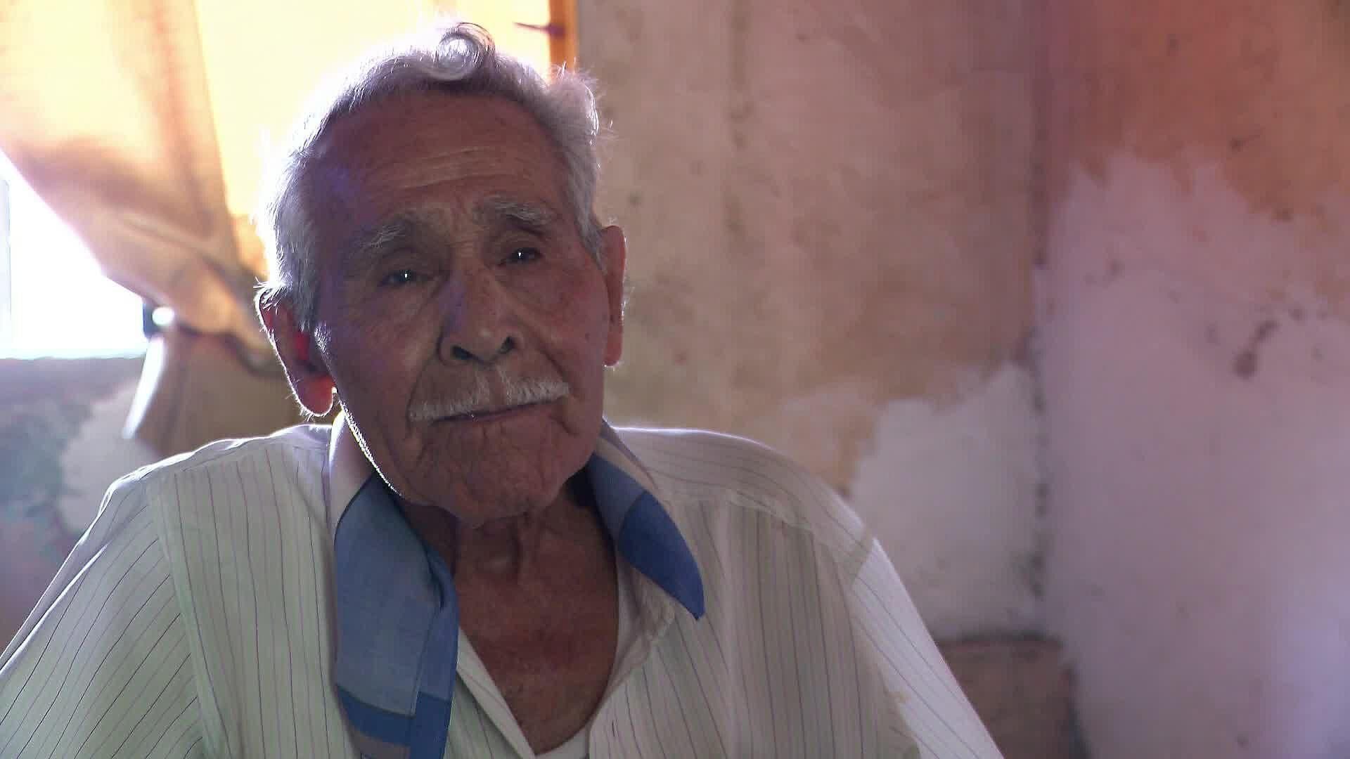 Sufre Don José Sin Agua y Casa Dañada; Pide Apoyo