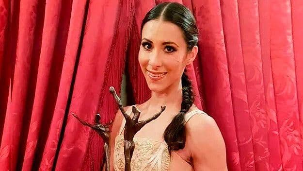 Bailarina Elisa Carrillo Regresa Triunfante a México