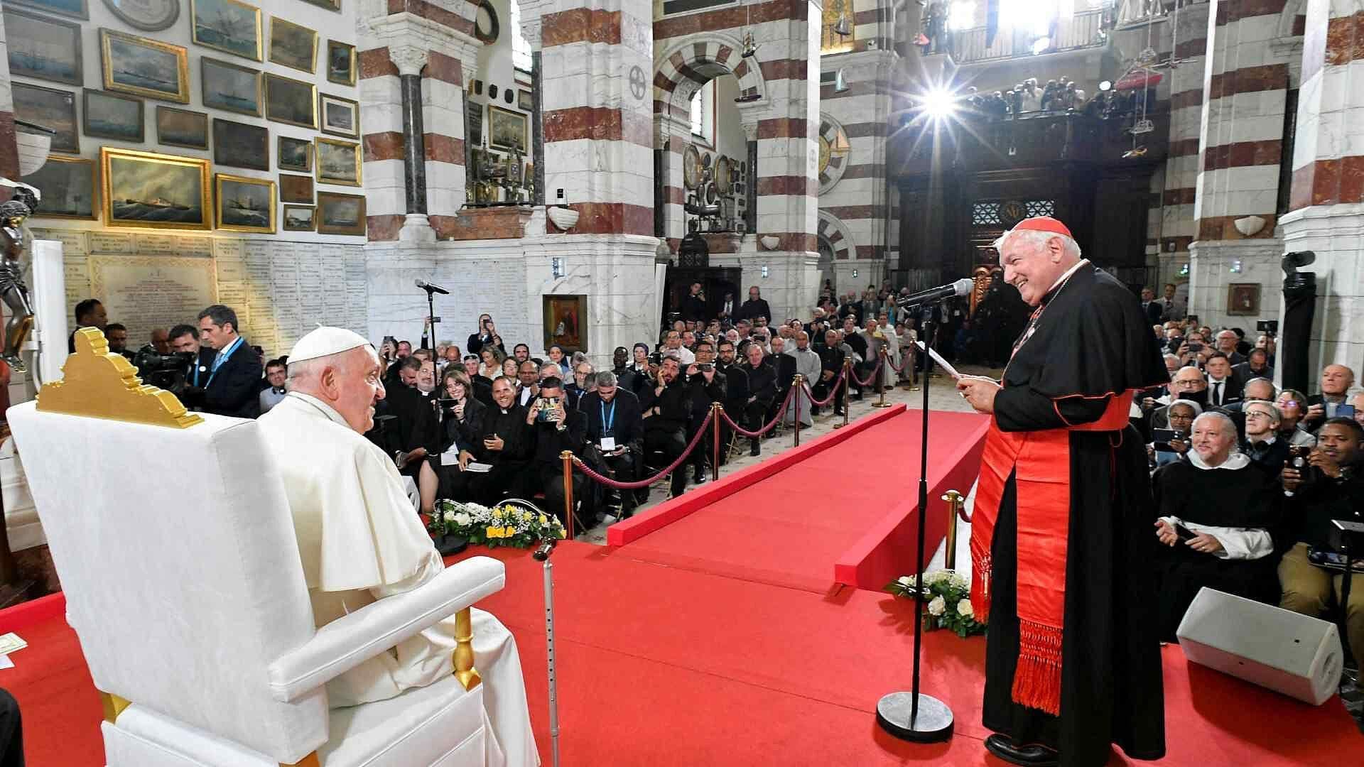 Papa Francisco Habla de la Migración en su Visita a Marsella, Francia